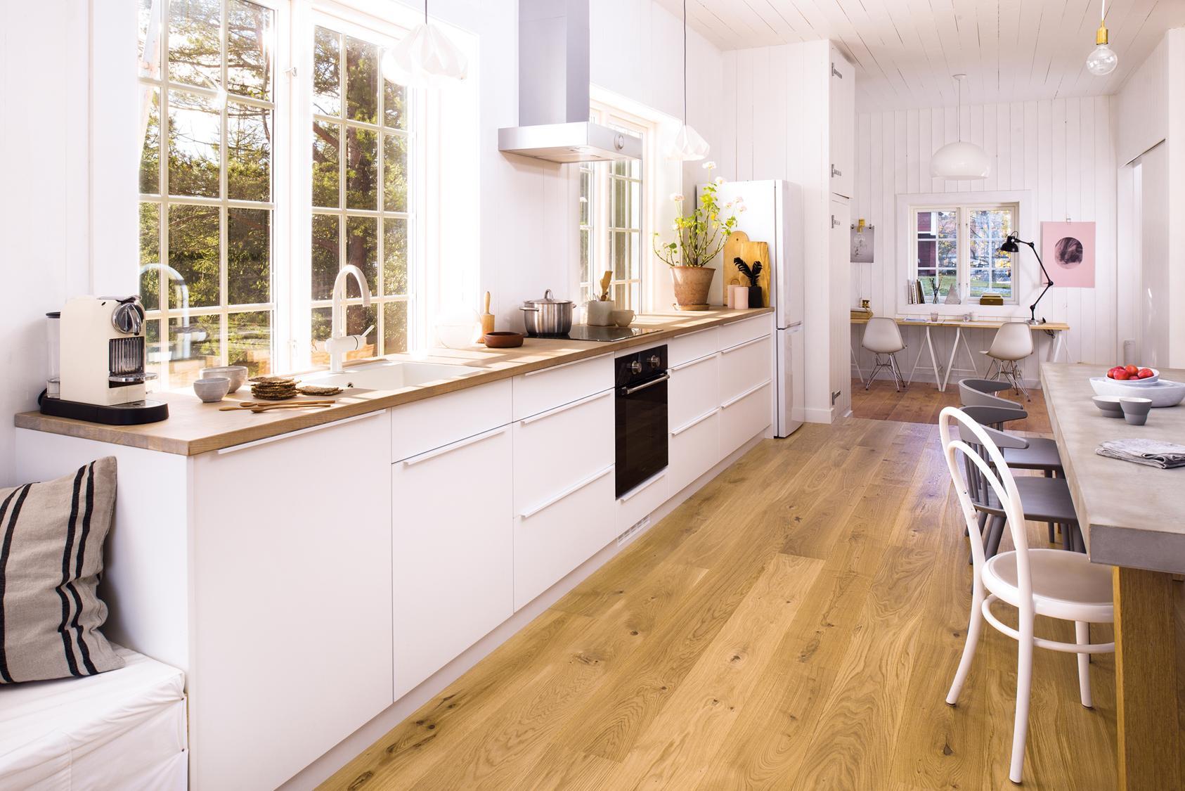 Boen Vivo Engineered Oak Planks Flooring, Brushed & L/Natural: 14.0 x 209 x 2,200 mm