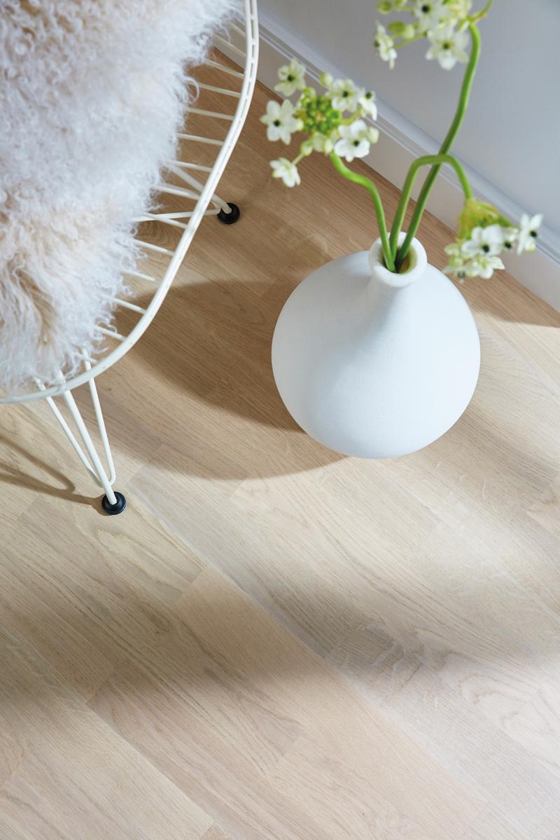 Boen Andante Engineered Oak Multi-Strip Flooring, Brushed & L/Pure: 14.0 x 215 x 2,200 mm
