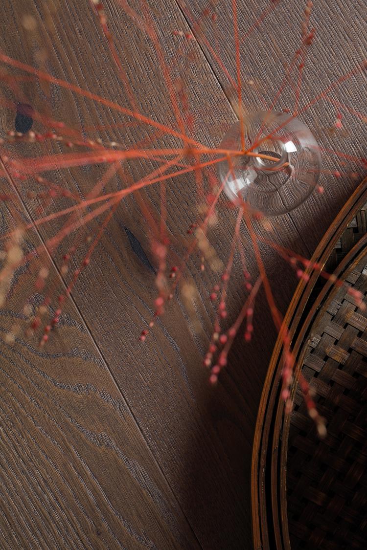 Boen Espressivo Engineered Elephant Grey Oak Planks Flooring, Brushed & L/Pure: 14.0 x 138 x 2,200 mm