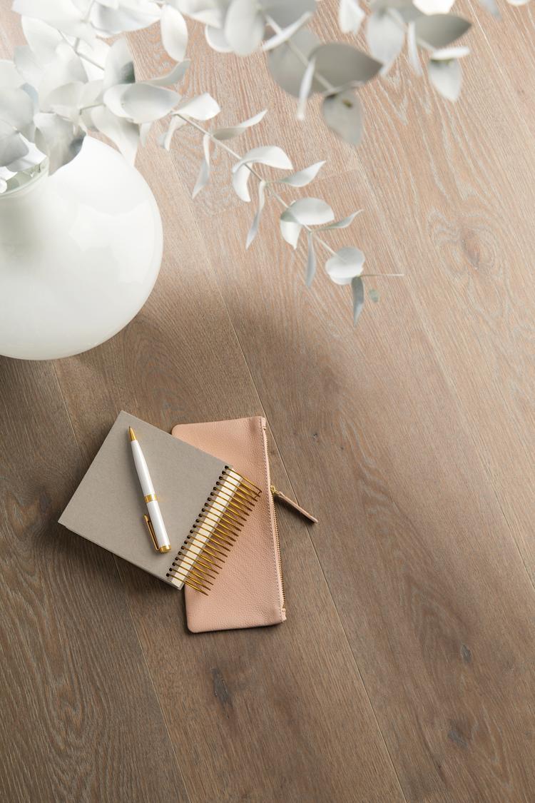 Boen Animoso Engineered India Grey Oak Planks Flooring, Brushed & L/Pure: 14.0 x 209 x 2,200 mm