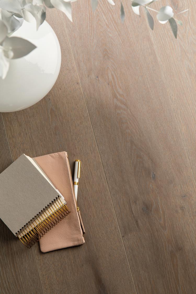 Boen Animoso Engineered India Grey Oak Planks Flooring, Brushed & L/Pure: 14.0 x 209 x 2,200 mm