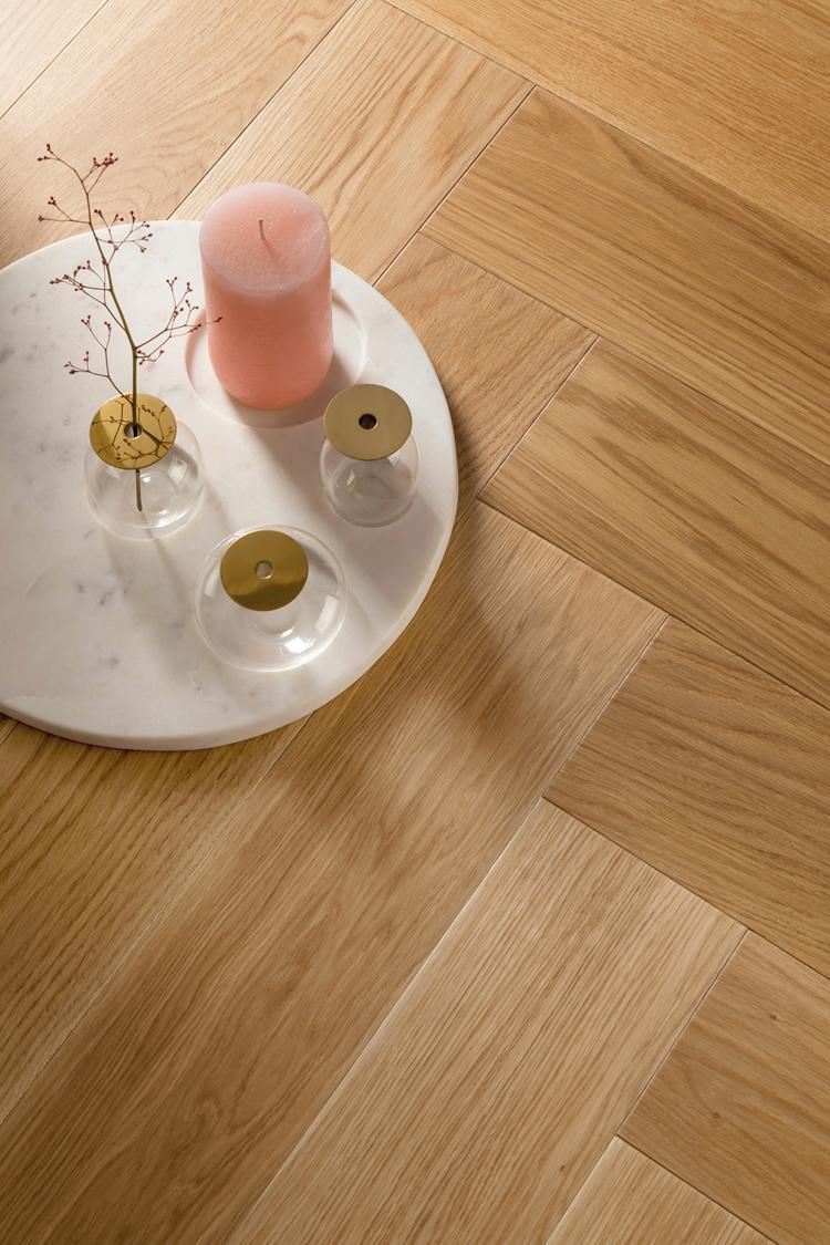 Boen Adagio Engineered Oak Herringbone Flooring, L/Natural, A & B Planks: 14.0 x 138 x 690 mm