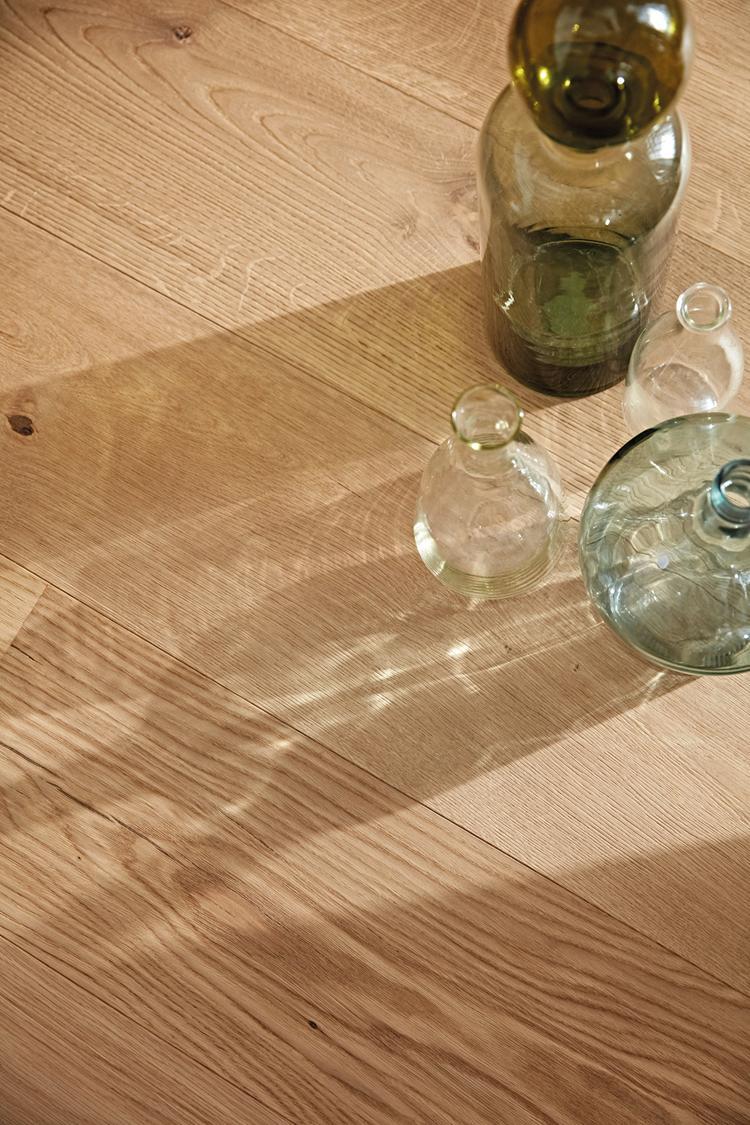 Boen Vivo Engineered Authentic Oak Planks Flooring, Brushed & L/Natural: 14.0 x 209 x 2,200 mm