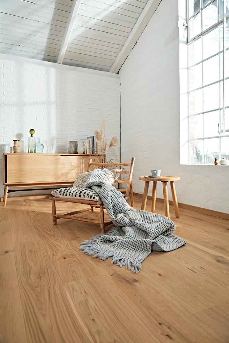 Boen Vivo Engineered Authentic Oak Planks Flooring, Brushed & L/Natural: 14.0 x 209 x 2,200 mm