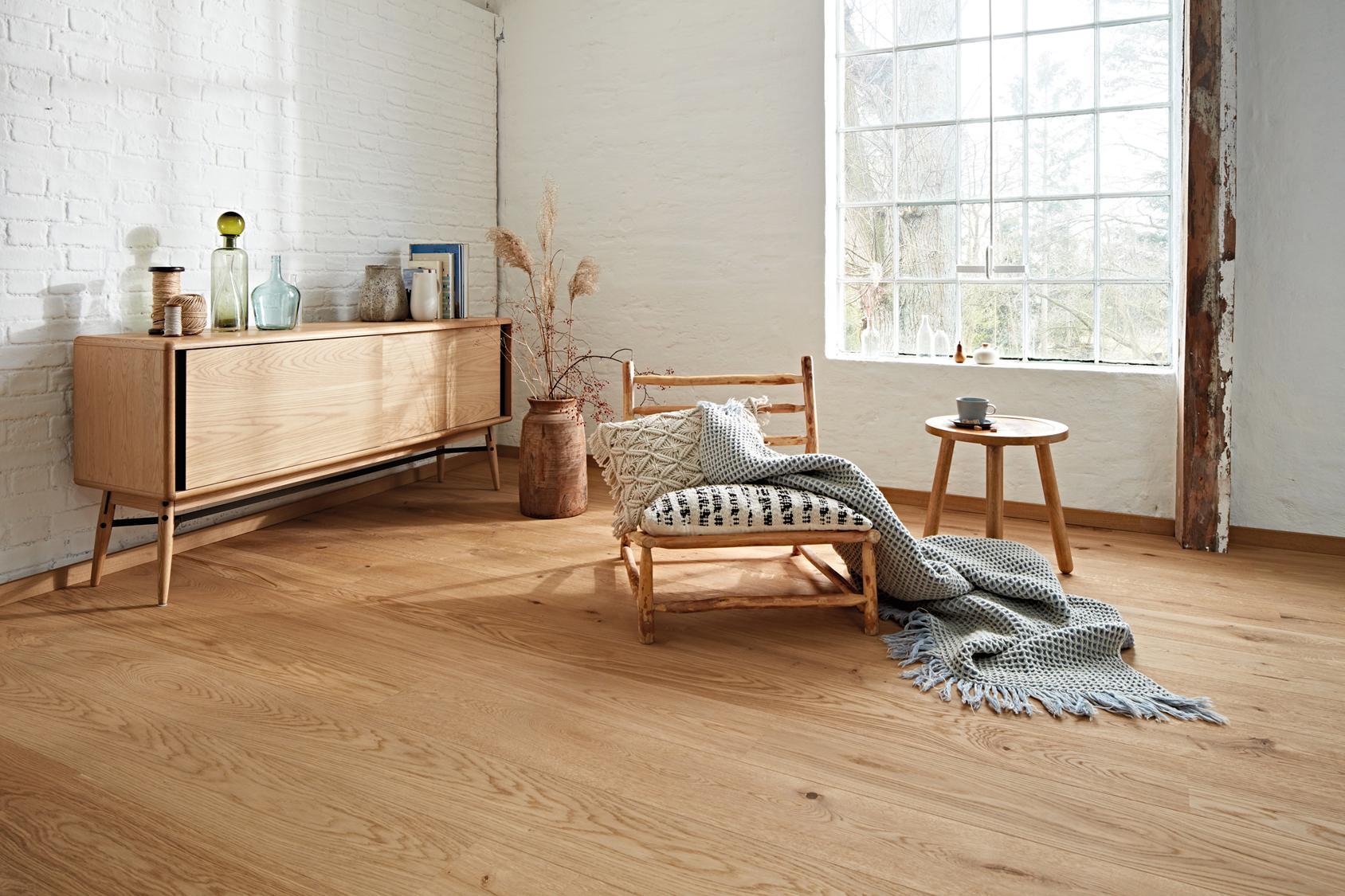 Boen Vivo Engineered Authentic Oak Planks Flooring, Brushed & L/Natural: 14.0 x 209 x 2,200 mm