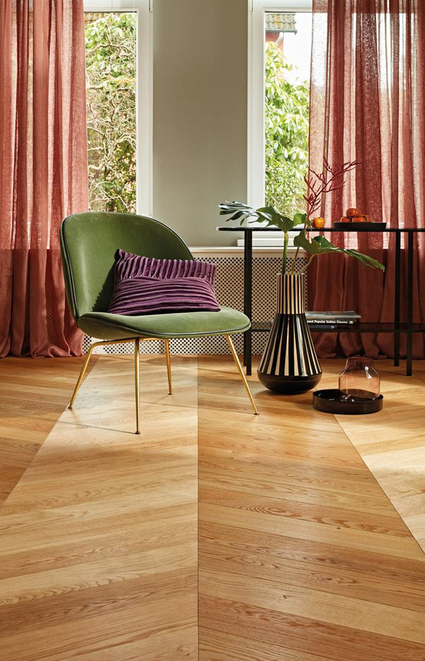 Boen Adagio Engineered Oak Chevron Flooring, Brushed & L/Natural, A & B Planks: 14.0 x 138 x 611 mm