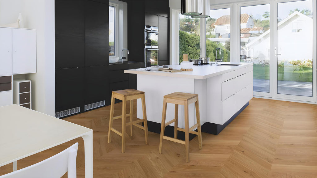 Boen Animoso Engineered Oak Chevron Flooring, Brushed & L/Natural, A & B Planks: 14.0 x 138 x 611 mm