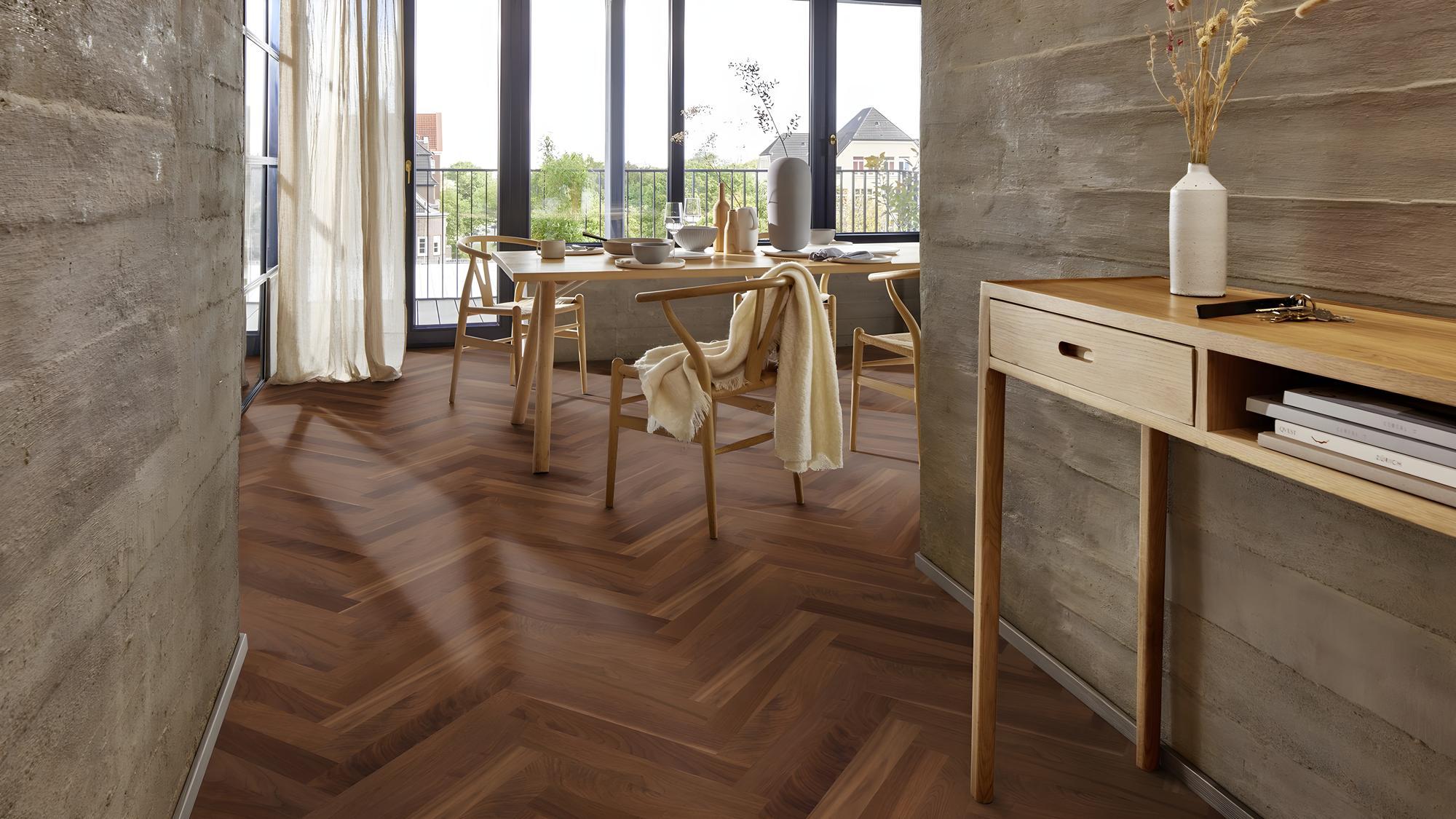 Boen  Engineered American Walnut Herringbone Flooring, Unbrushed & L/Natural: 10.0 x 70 x 470 mm