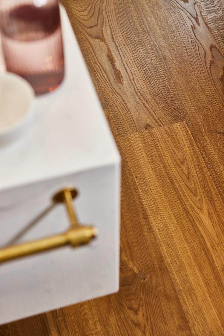 Boen Animoso Engineered Semi Smoked Oak Planks Flooring, Brushed & L/Natural: 14.0 x 209 x 2,200 mm