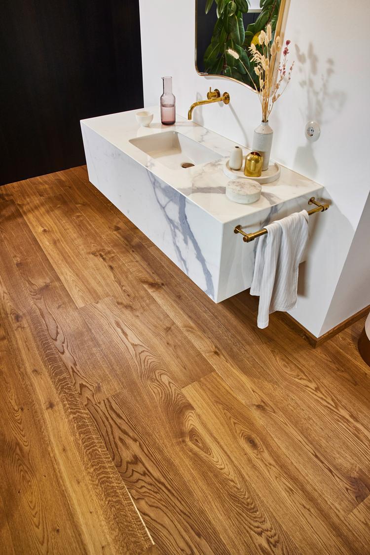 Boen Animoso Engineered Semi Smoked Oak Planks Flooring, Brushed & L/Natural: 14.0 x 209 x 2,200 mm