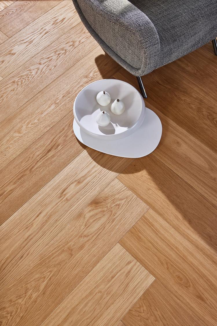 Boen Adagio Engineered Oak Herringbone Flooring, Brushed & L/Natural, A & B Planks: 14.0 x 209 x 1,045 mm