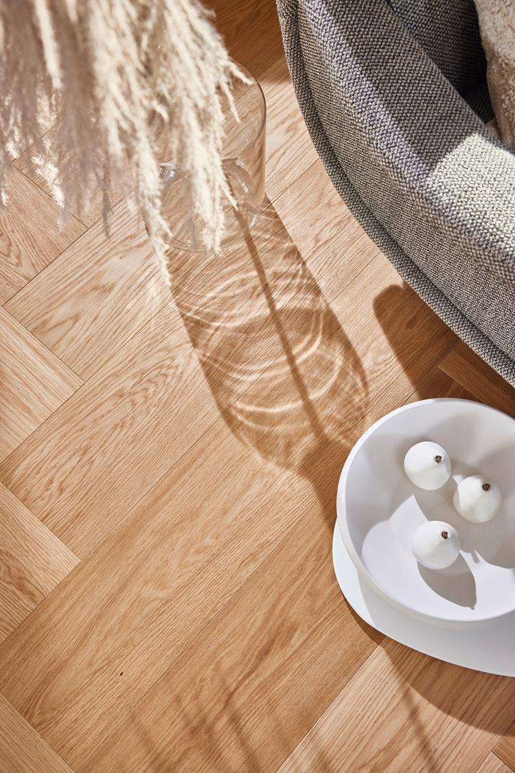 Boen Adagio Engineered Oak Herringbone Flooring, Brushed & L/Natural, A & B Planks: 14.0 x 209 x 1,045 mm