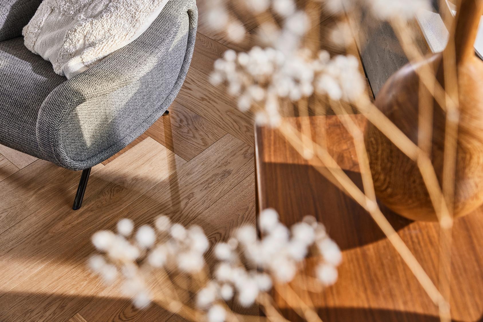 Boen Adagio Engineered Oak Herringbone Flooring, Brushed & L/Natural, A & B Planks: 14.0 x 209 x 1,045 mm