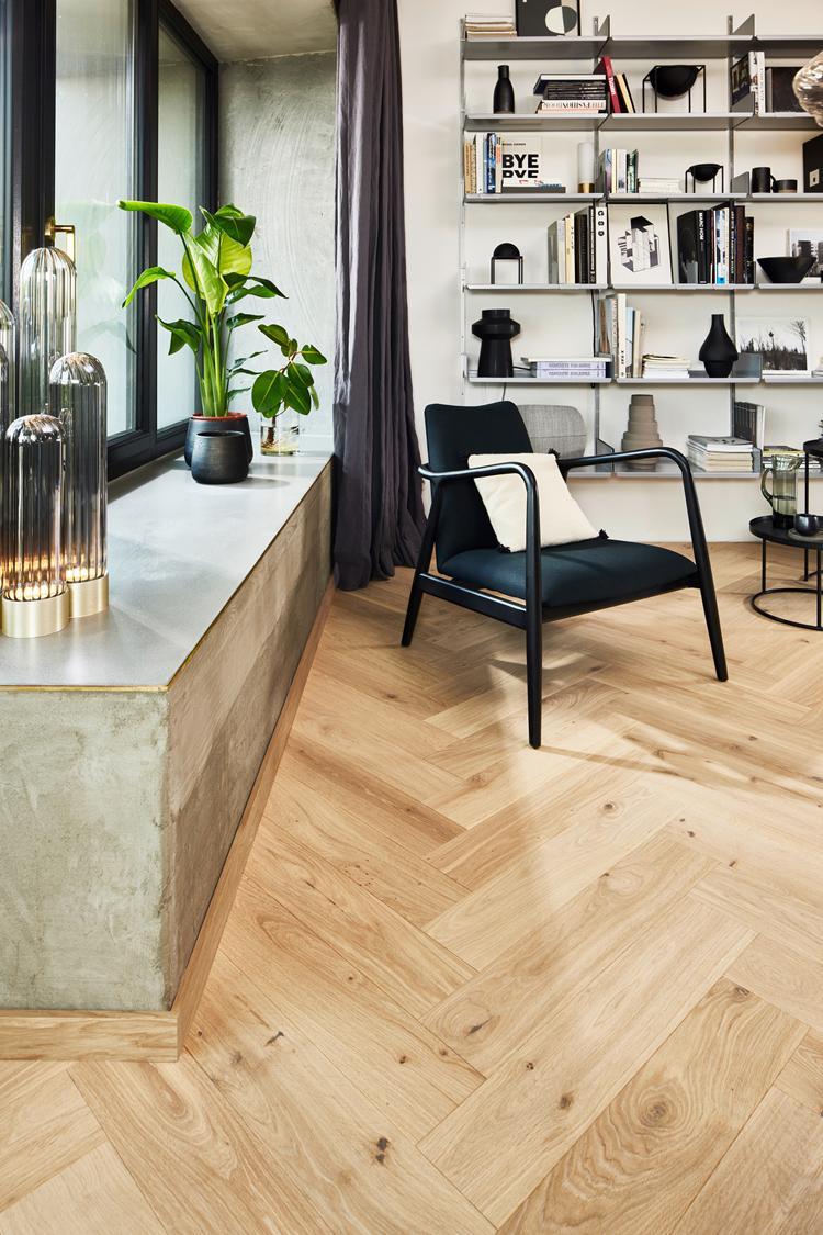 Boen Animoso Engineered Oak Herringbone Flooring, Brushed & L/Pure, A & B Planks: 14.0 x 138 x 690 mm