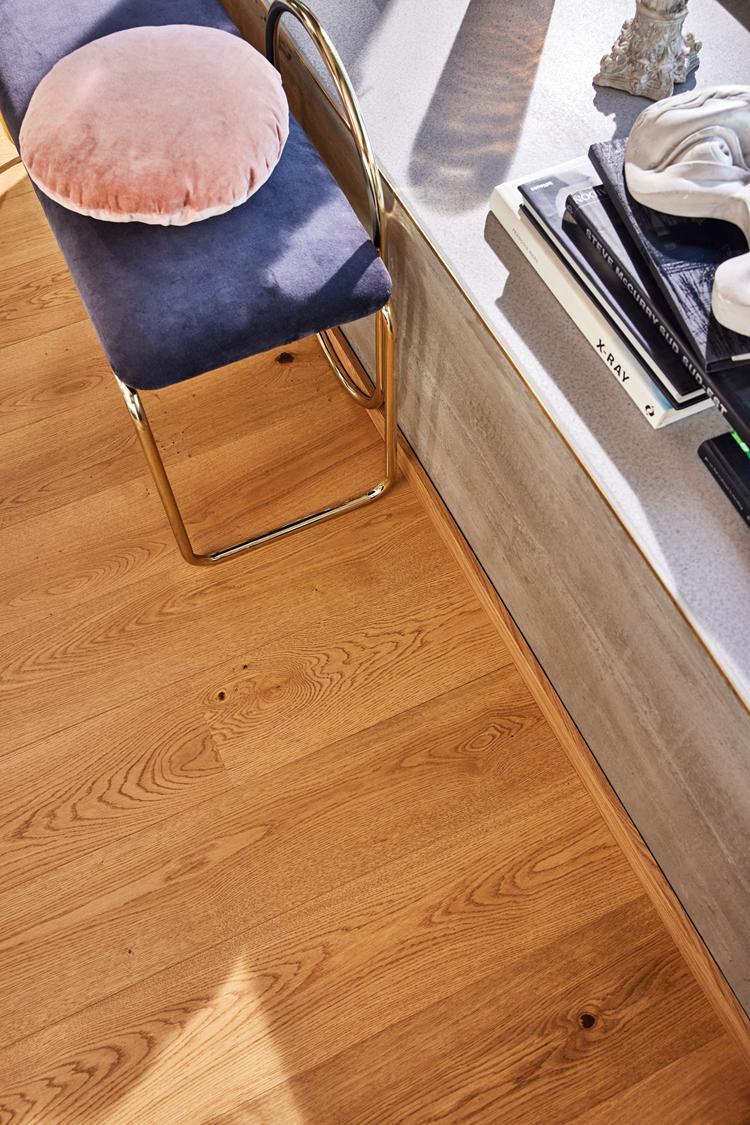 Boen Animoso Engineered Soft Brown Oak Planks Flooring, Brushed & L/Matt Pro: 14.0 x 209 x 2,200 mm