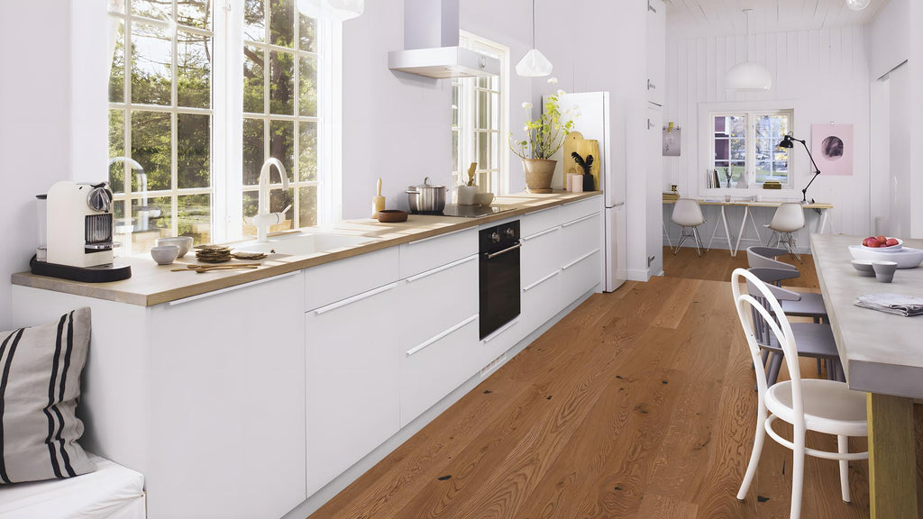 Boen Vivo Engineered Honey Oak Planks Flooring, Brushed & L/Natural: 13.2 x 181 x 2,200 mm