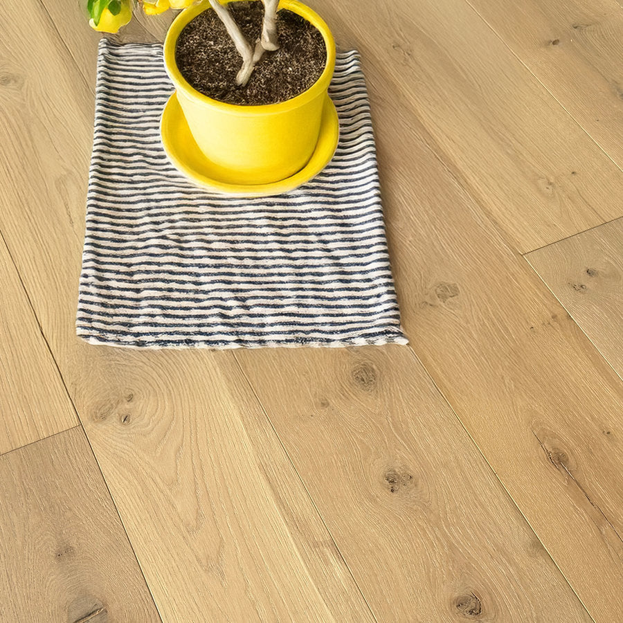 Ovara Antique Engineered Alnwick Oak Planks Flooring, Brushed & Matt Lacquered Antique: 15.0 x 235 x 2,200 mm