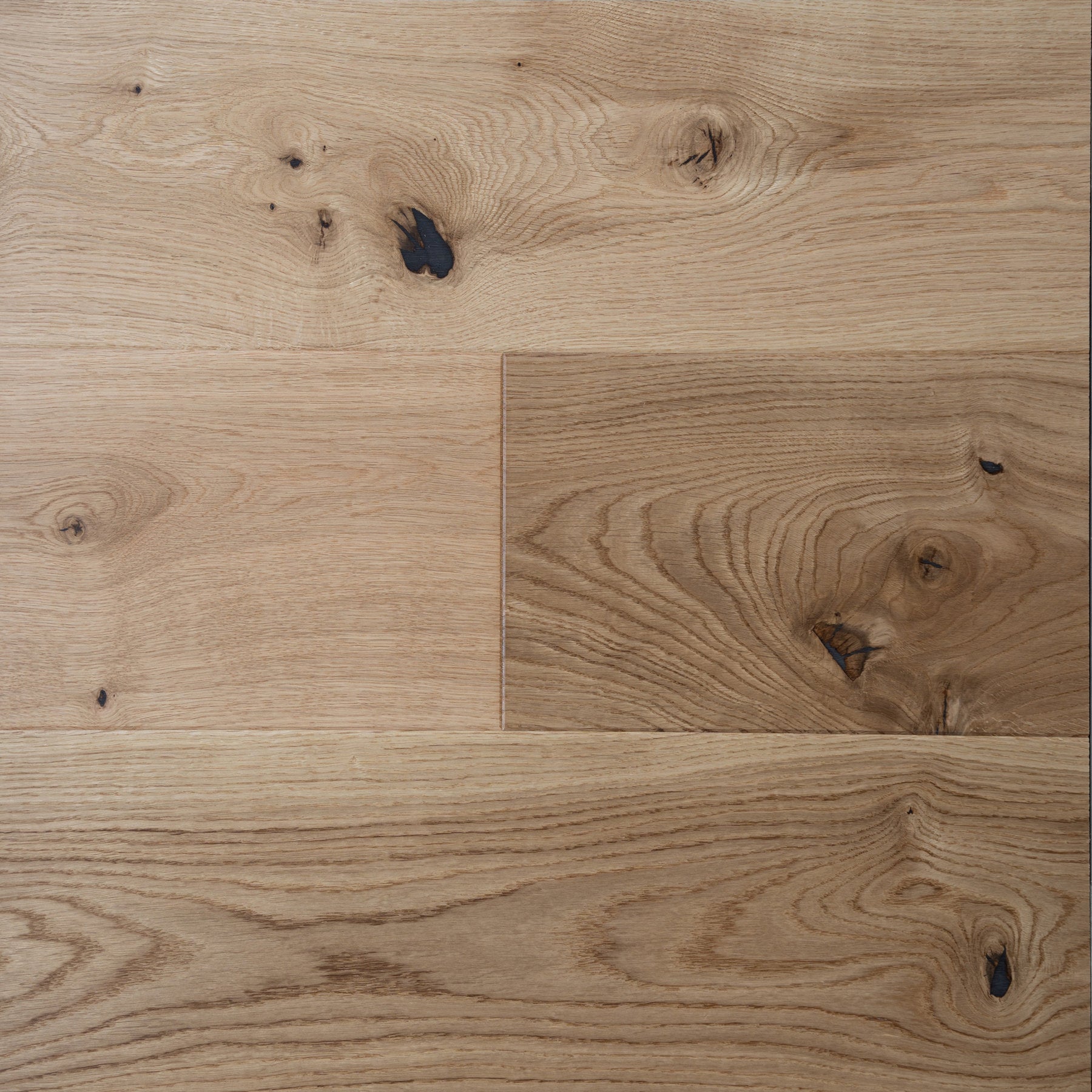 Ovara  Engineered Natural Oak Planks Flooring, Brushed & Oiled: 14.0 x 180 x 1,800 mm