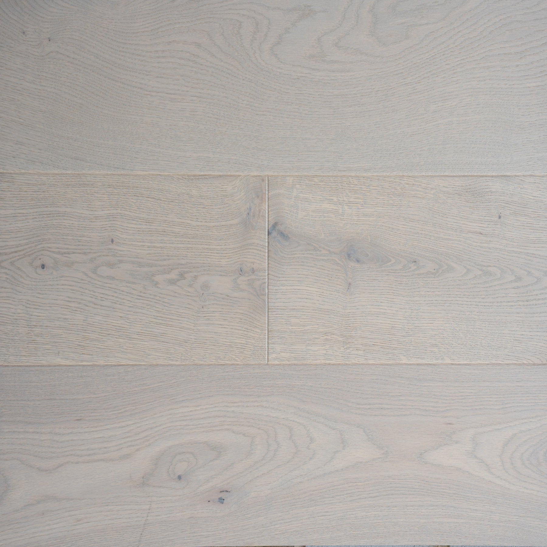 Ovara Premium Engineered Charleston Grey Oak Planks Flooring, Brushed & Matt Lacquered: 14.0 x 180 x 1,800 mm