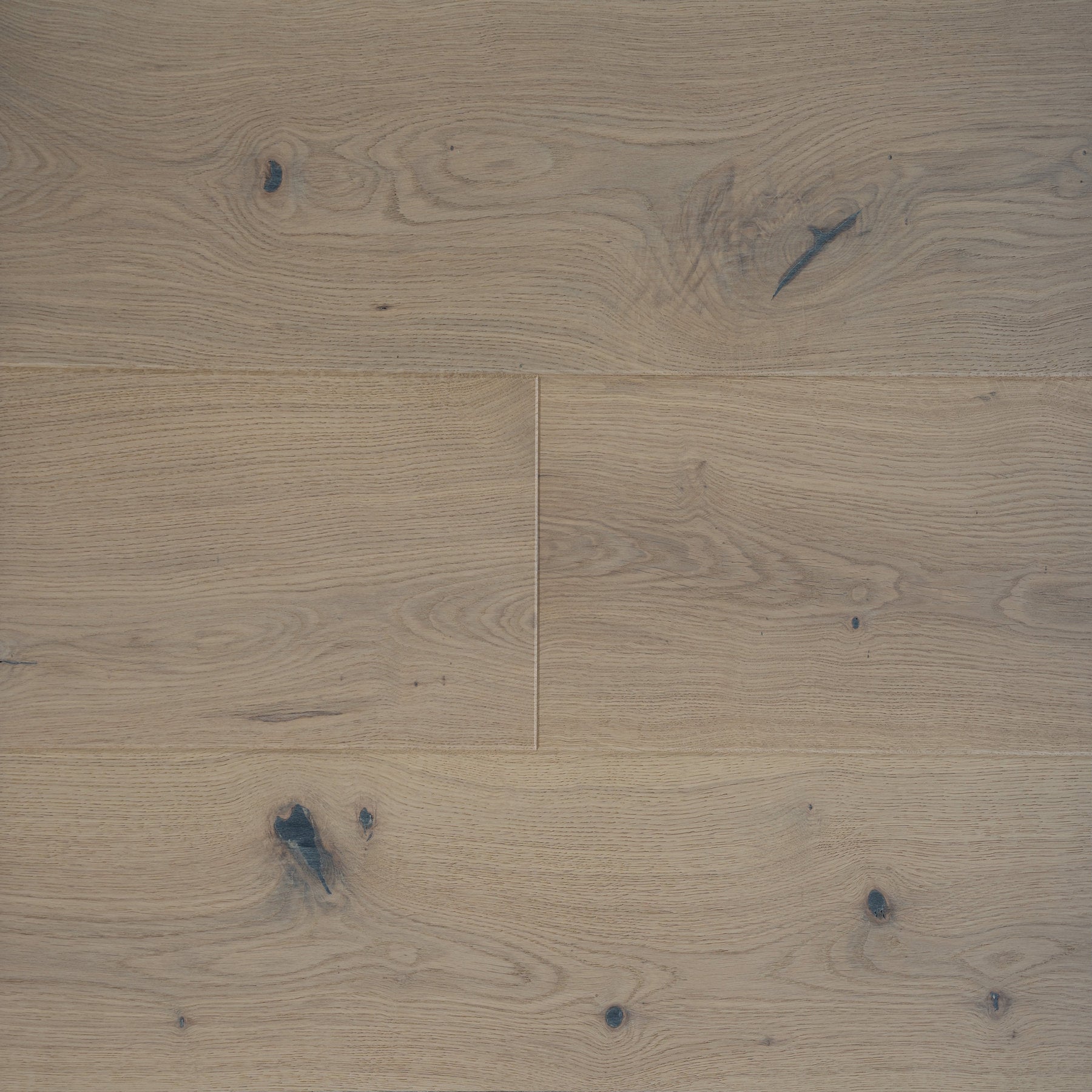 Ovara  Engineered Invisible Oak Planks Flooring, Brushed & Matt Lacquered: 14.0 x 180 x 1,800 mm