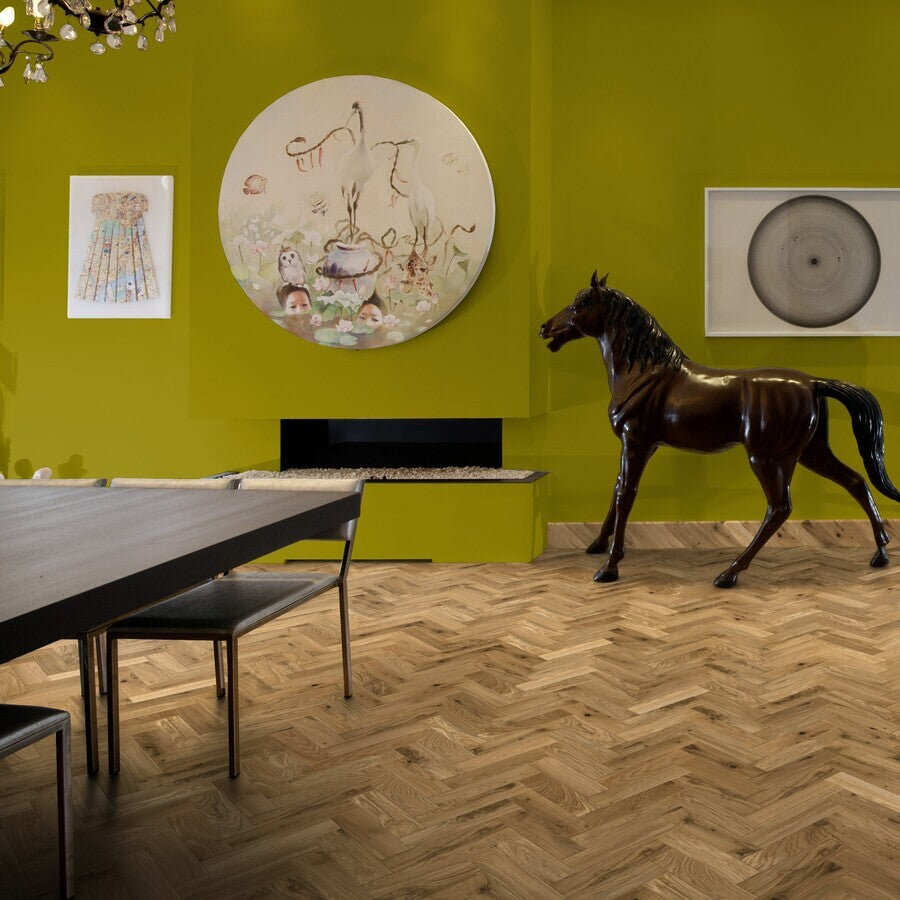 Ovara Rustic Engineered Natural Oak Herringbone Flooring, Brushed & UV Oiled: 14.0 x 90 x 450 mm