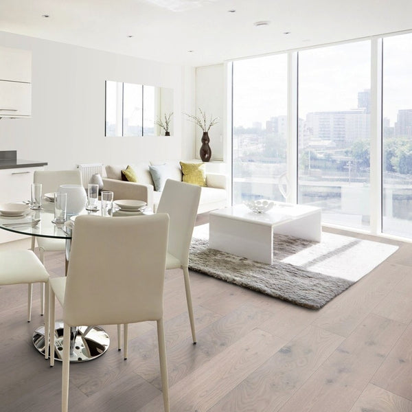 Ovara Rustic Engineered Arctic Oak Planks Flooring, Brushed & UV Oiled: 14.0 x 180 x 1,900 mm