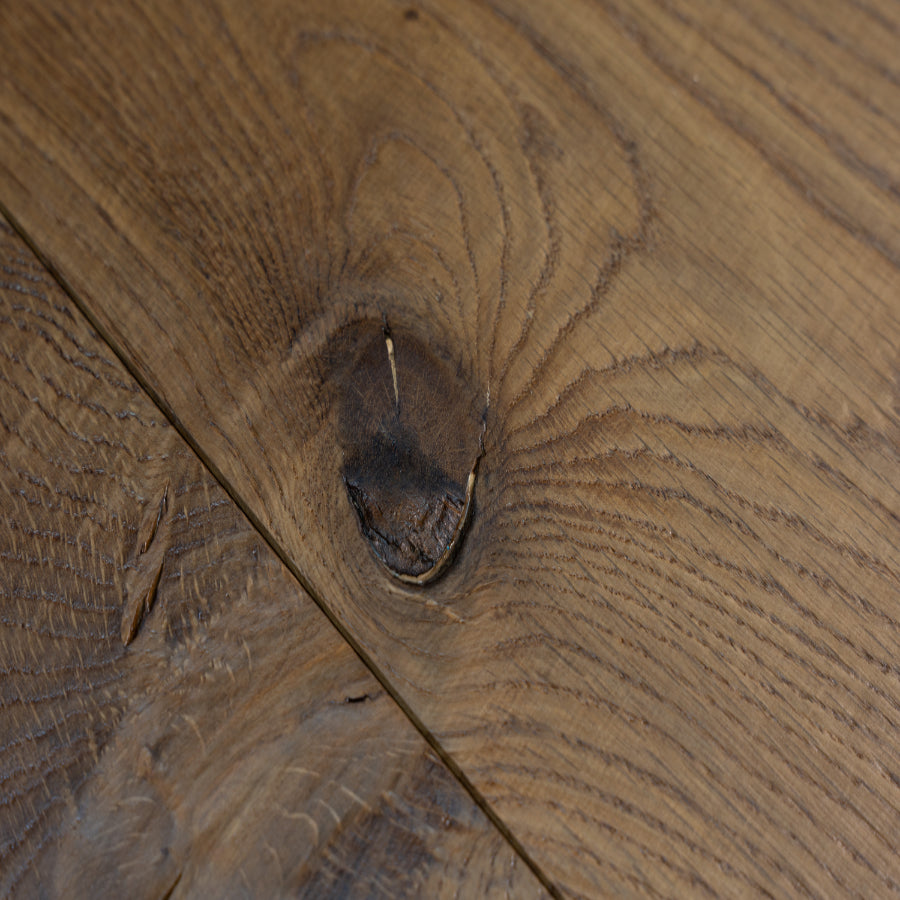 Ovara Antique Engineered Bamburgh Oak Planks Flooring, Brushed & Matt Lacquered Antique: 15.0 x 235 x 2,200 mm