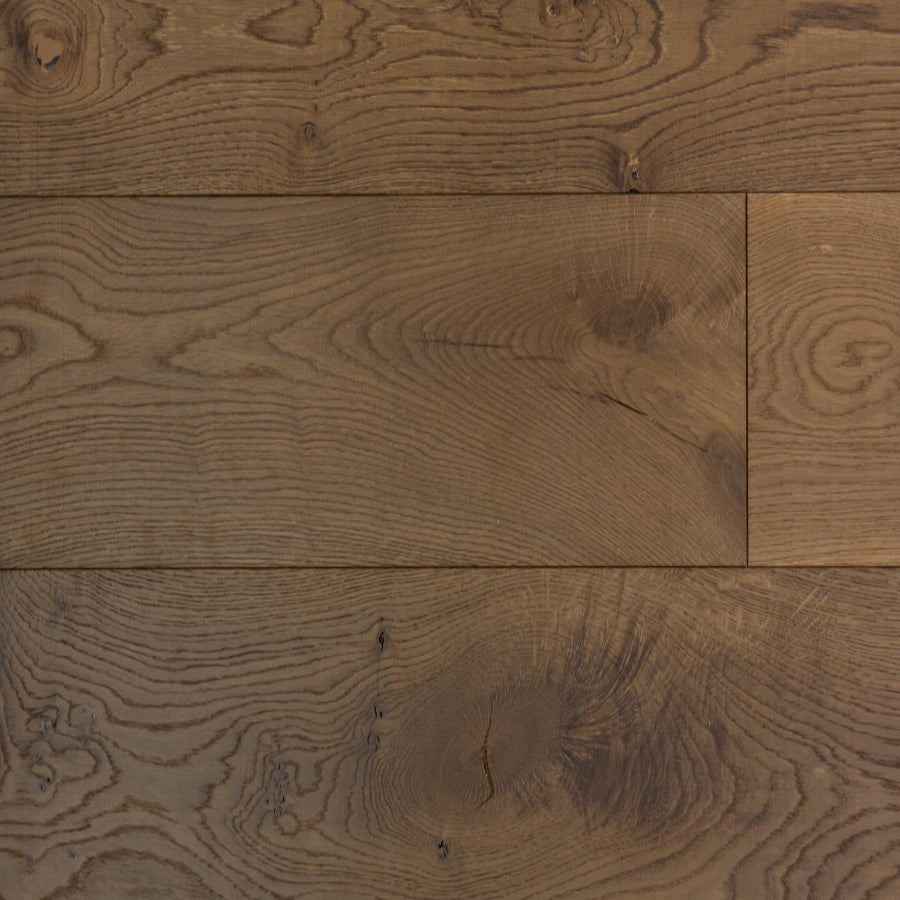 Ovara Antique Engineered Bamburgh Oak Planks Flooring, Brushed & Matt Lacquered Antique: 15.0 x 235 x 2,200 mm