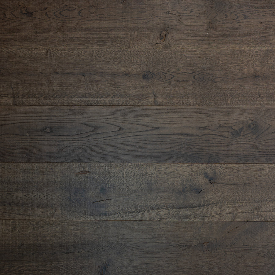 Ovara Antique Engineered Chillingham Oak Planks Flooring, Brushed & Matt Lacquered Antique: 15.0 x 235 x 2,200 mm