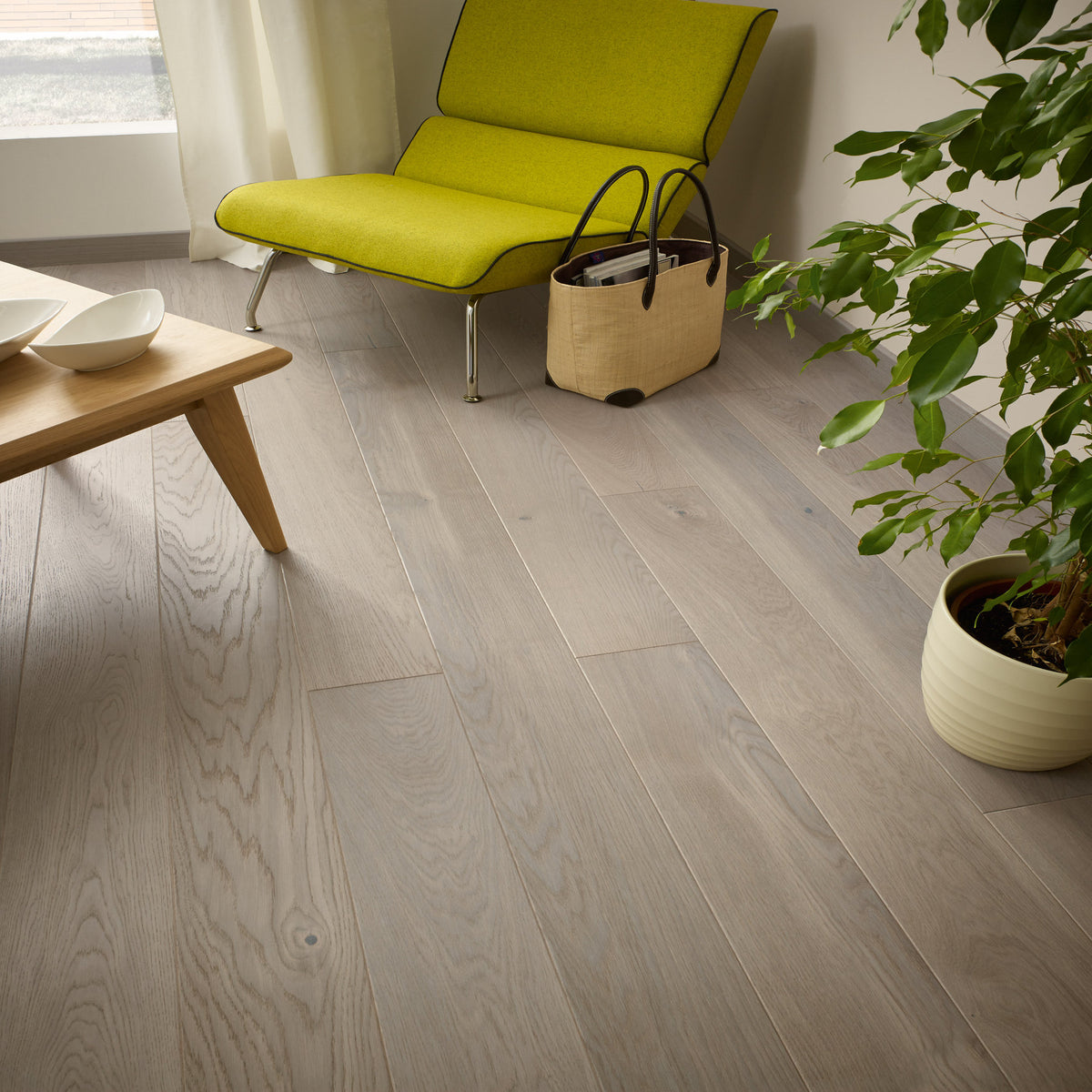 Ovara Premium Engineered Charleston Grey Oak Planks Flooring, Brushed & Matt Lacquered: 14.0 x 180 x 1,800 mm