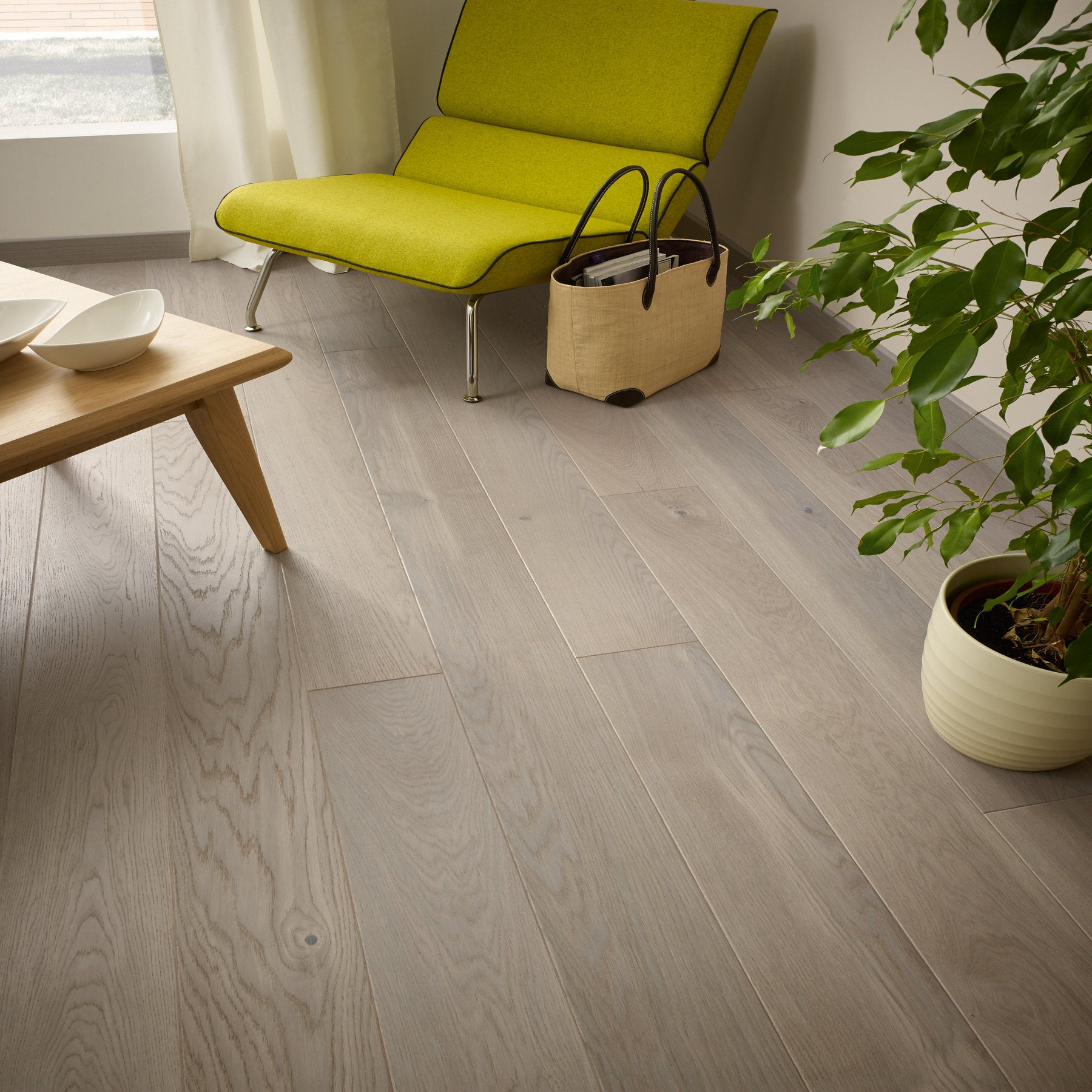 Ovara Premium Engineered Charleston Grey Oak Planks Flooring, Brushed & Matt Lacquered: 14.0 x 180 x 1,800 mm