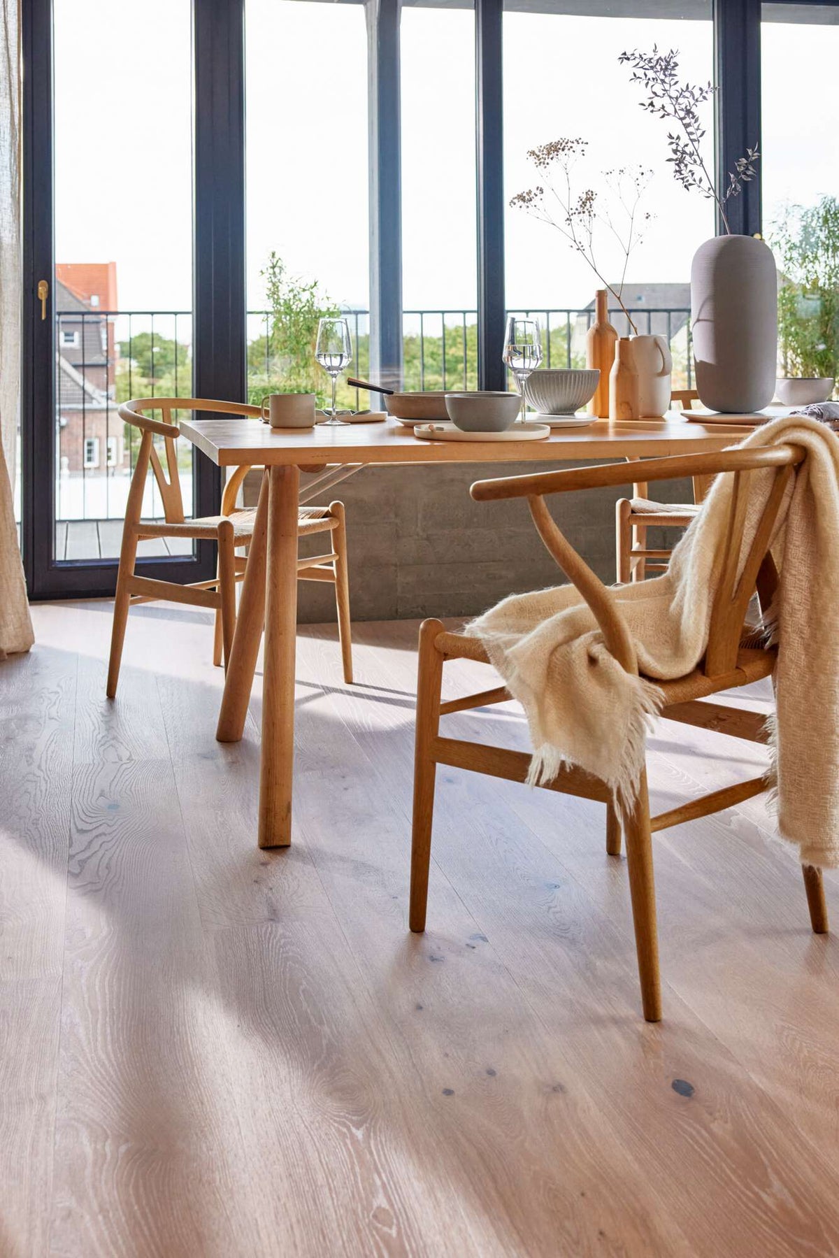 Boen Vivo Engineered White Nights Oak Planks Flooring, Double Brushed & L/Natural: 14.0 x 209 x 2,200 mm