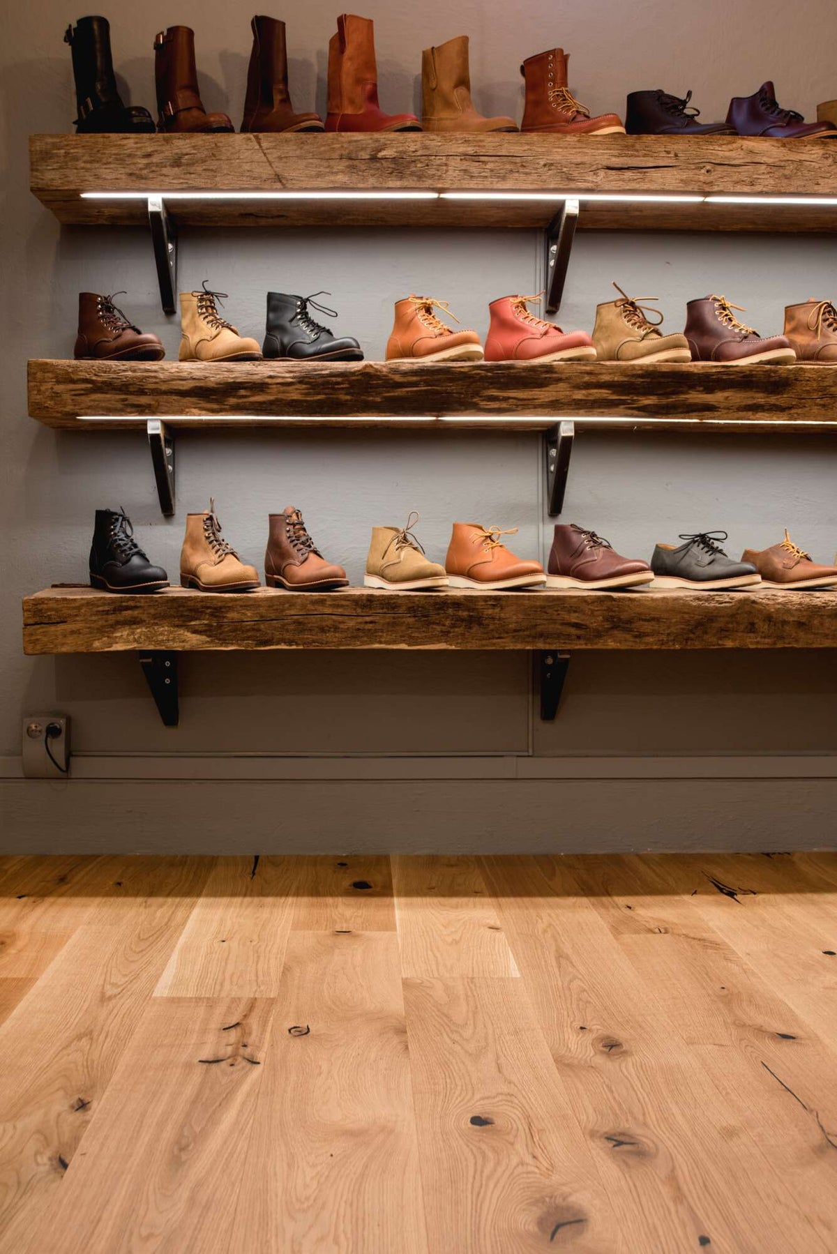 Boen Espressivo Engineered Oak Planks Flooring, Brushed & L/Natural: 14.0 x 209 x 2,200 mm