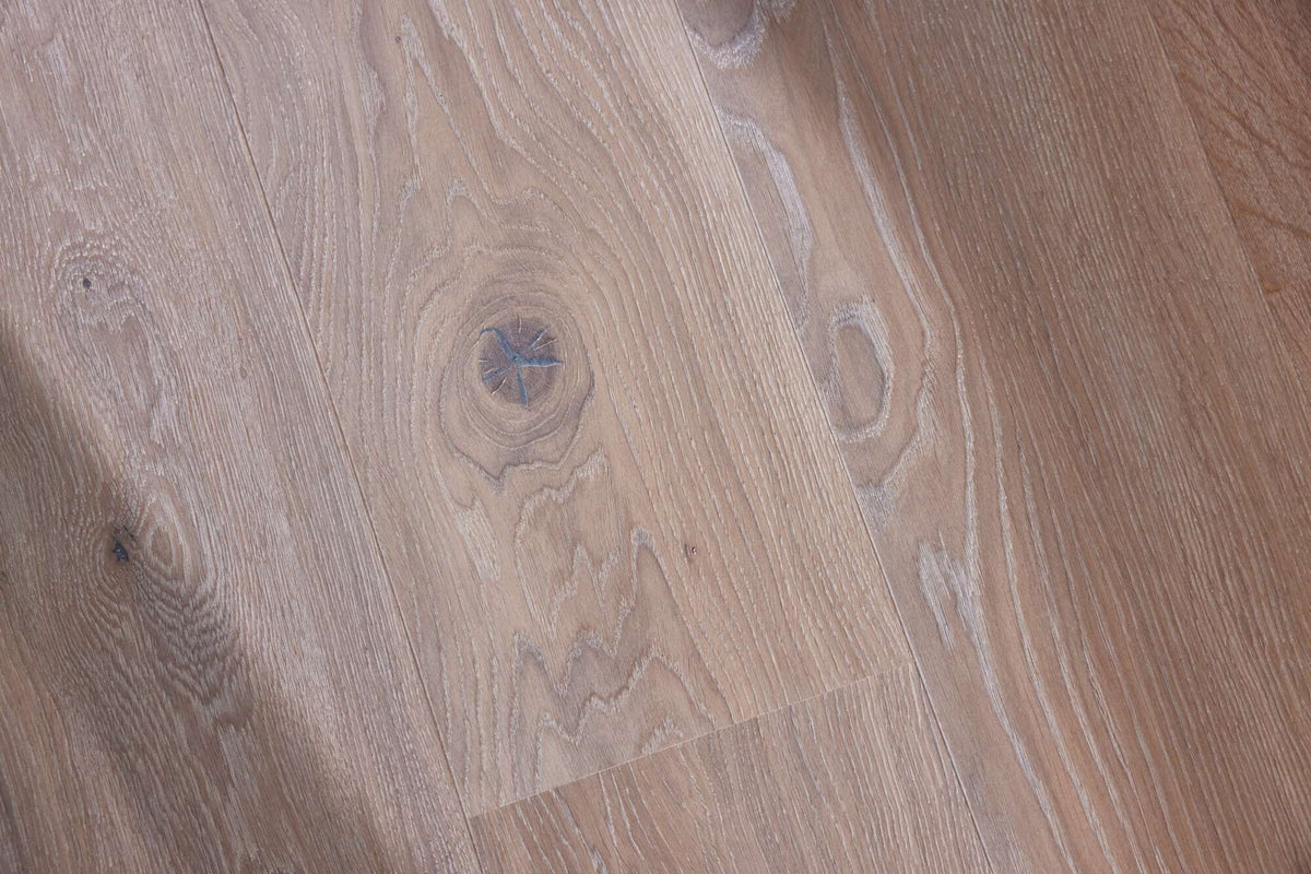 Boen Vivo Engineered White Nights Oak Planks Flooring, Double Brushed & L/Natural: 14.0 x 209 x 2,200 mm