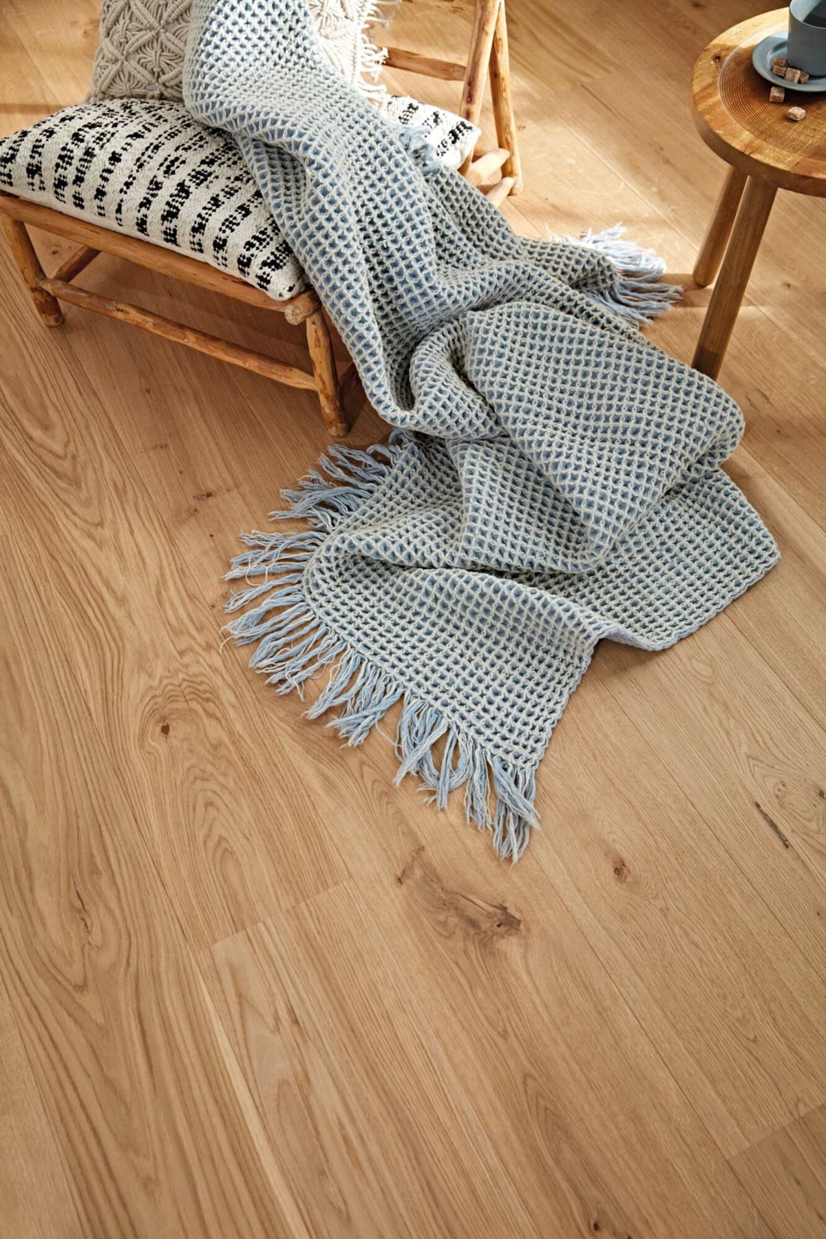 Boen Vivo Engineered Authentic Oak Planks Flooring, Brushed & L/Natural: 14.0 x 209 x 2,200 mm