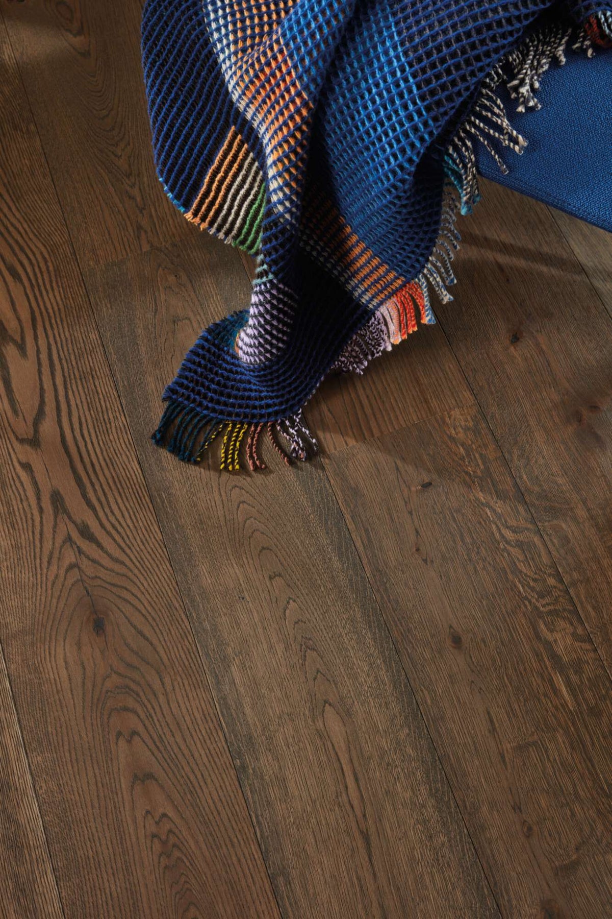 Boen Vivo Engineered Brown Jasper Oak Planks Flooring, Brushed & L/Natural: 14.0 x 209 x 2,200 mm