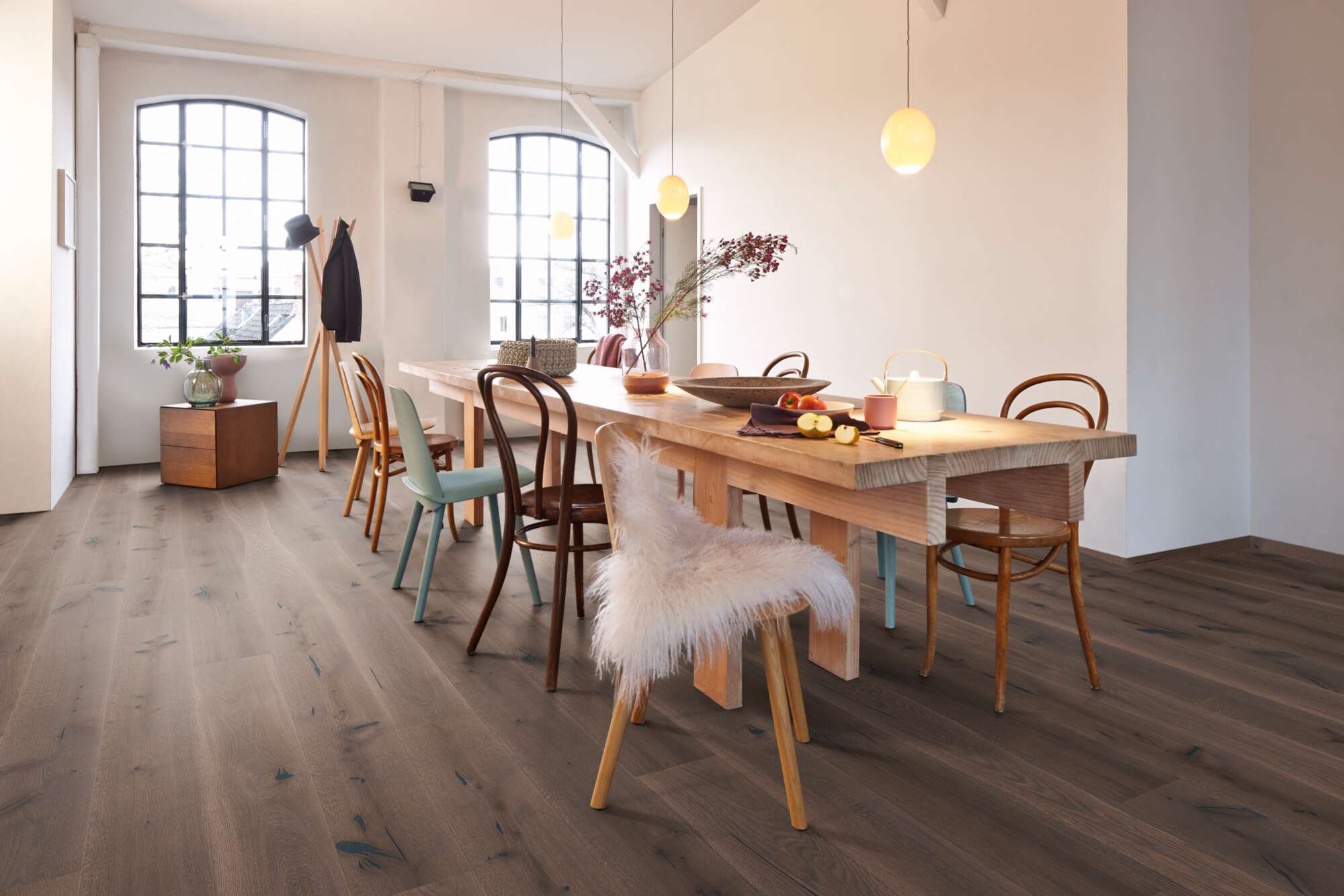 Boen Espressivo Engineered Elephant Grey Oak Planks Flooring, Brushed & L/Pure: 14.0 x 209 x 2,200 mm